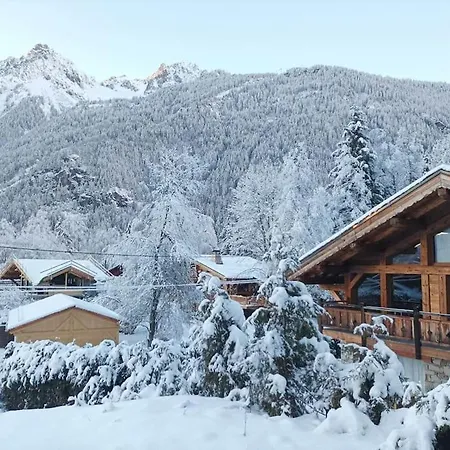 Chic A Chamonix, Chalet Ski/golf, Quartier Les Bois Chamonix